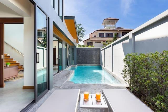 Villa Crystal Two-bedroom private pool villa Phuket Exteriör bild