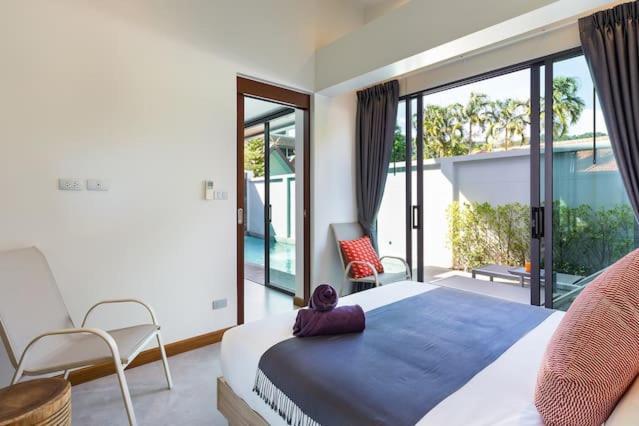 Villa Crystal Two-bedroom private pool villa Phuket Exteriör bild